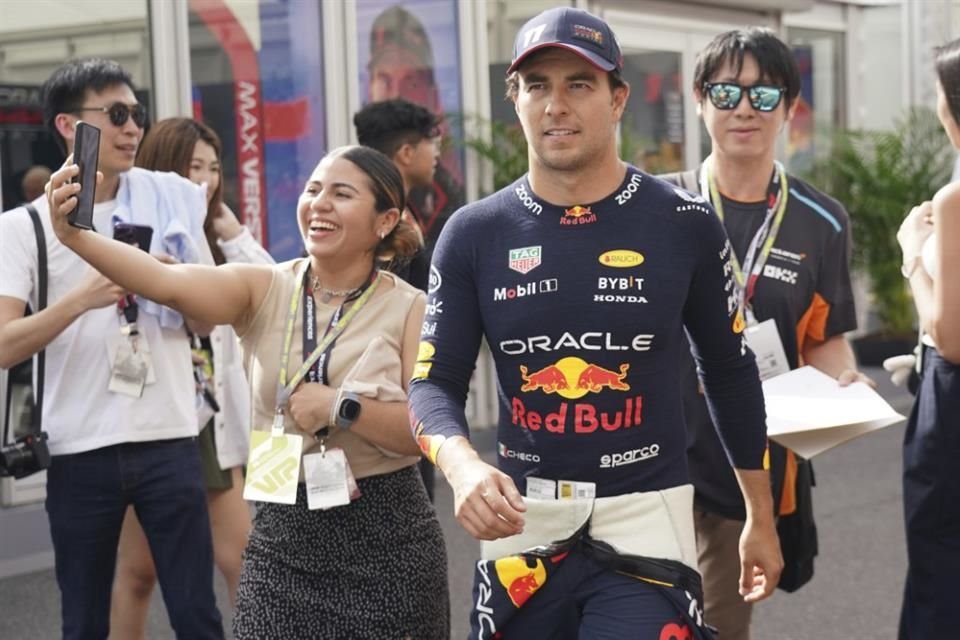 Sergio Pérez tiene contrato con Red Bull hasta 2024, y Alfa Romeo ya comenzó a 'enamorarlo'.