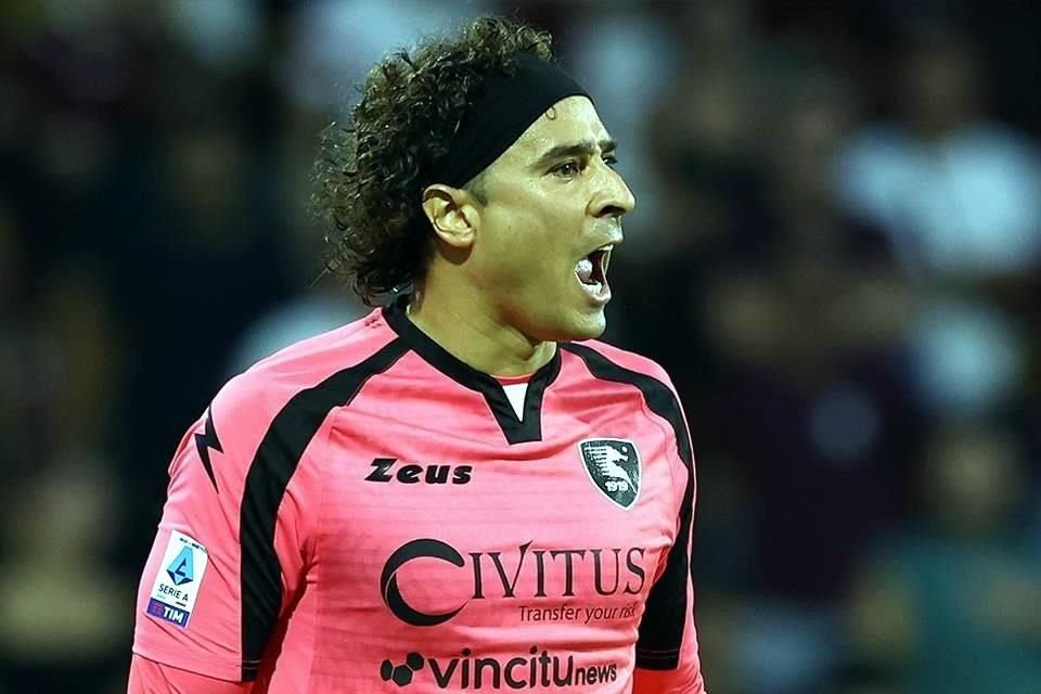 Ochoa fue titular.