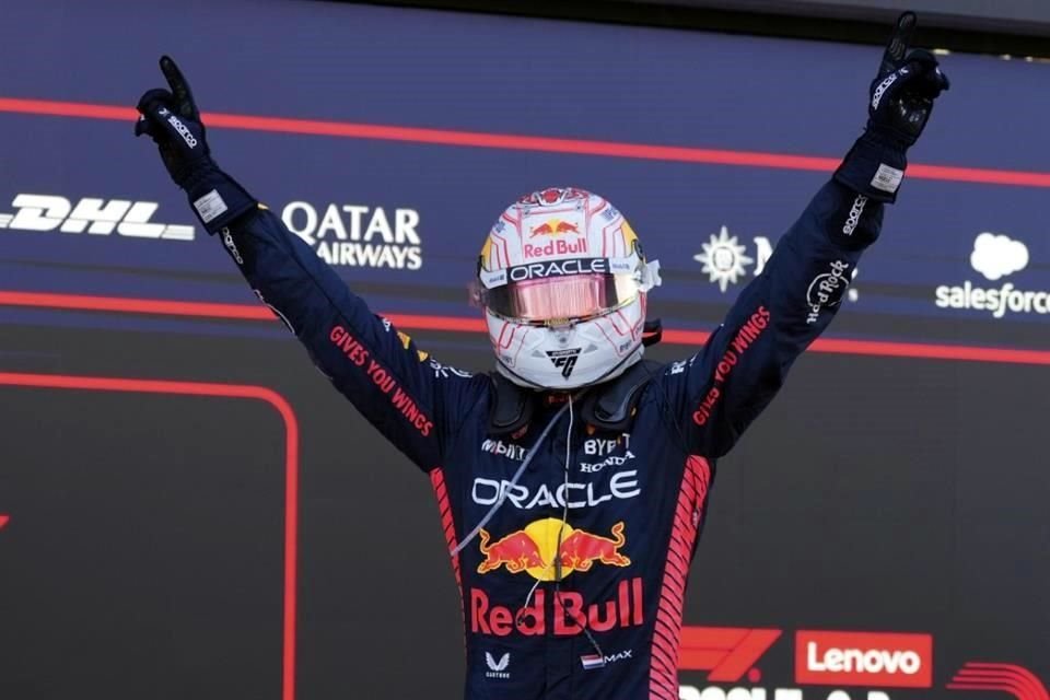 Max Verstappen se llevó el GP de Japón.