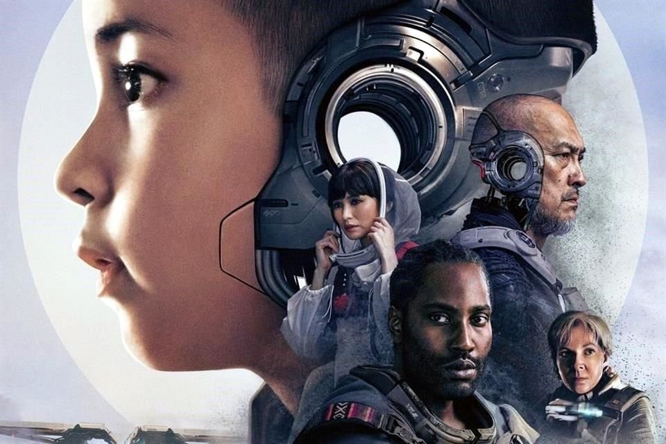 Plantea el filme 'Resistencia', de Gareth Edwards, un futuro sombrío en el que la inteligencia artificial doblega a la humanidad.