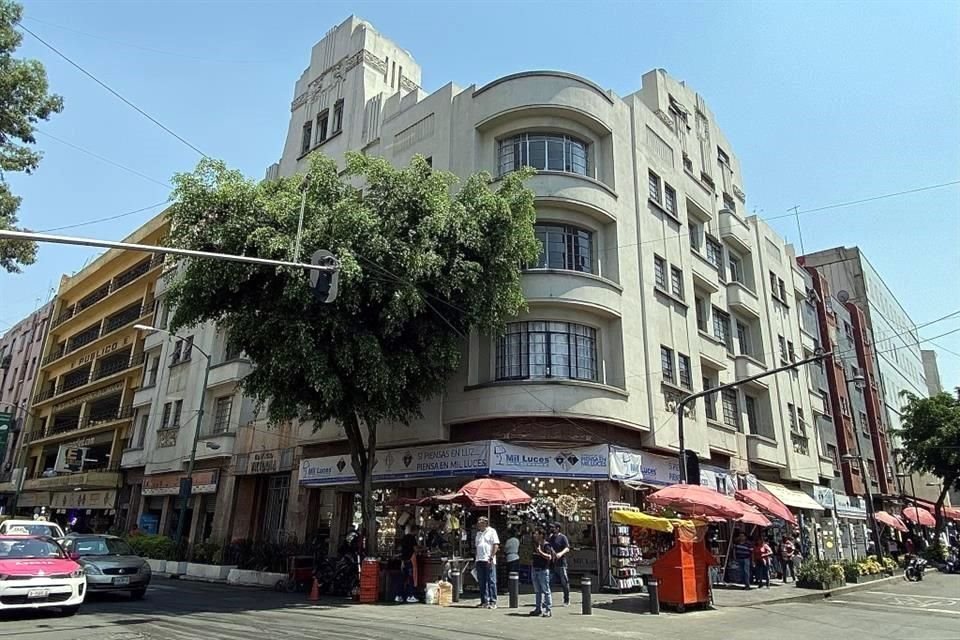 El edificio Victoria es uno de los inmuebles que cambiaron su uso de suelo y ahora se rentan para plataformas de alquiler.