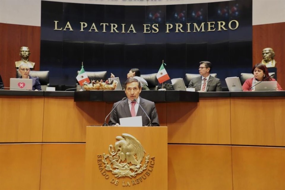 El titular de SHCP justificó en el Senado el déficit fiscal de 5.4% del PIB; dijo que el nivel es menor al que se observó en Gobiernos de Calderón y EPN.