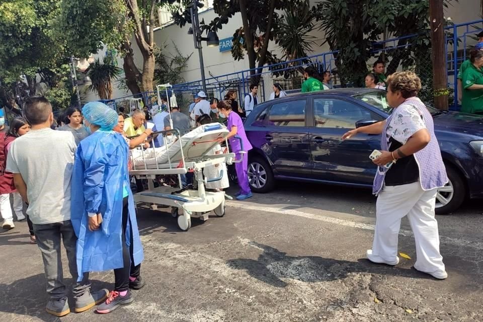 Debido a la fuga, 30 infantes fueron desalojados, además del personal del hospital.