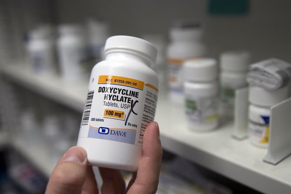 Autoridades de salud de EU planean promover un antibiótico que hombres homosexuales y bisexuales podrán tomar para prevenir ETS.