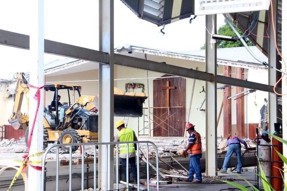 El pasado 1 de octubre se derrumbó el techo de la iglesia de la Santa Cruz, en la Colonia Unidad Nacional de Ciudad Madero, que dejó 12 personas muertas y 60 lesionadas. 