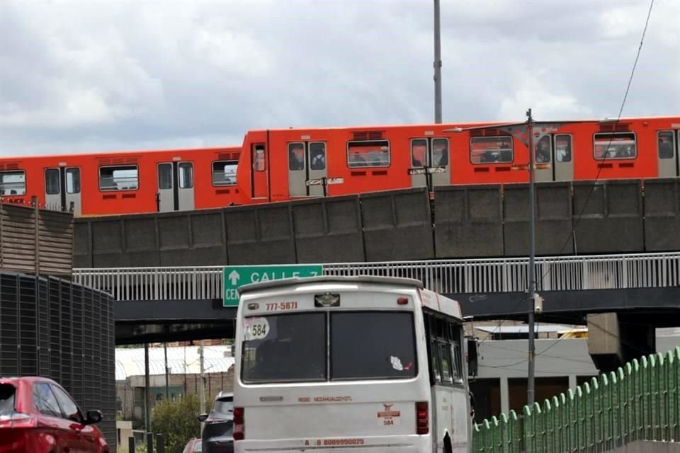 La Sobse realiza la renivelación de la estructura, afectada por el hundimiento en la zona, también serán desmontadas las vías.