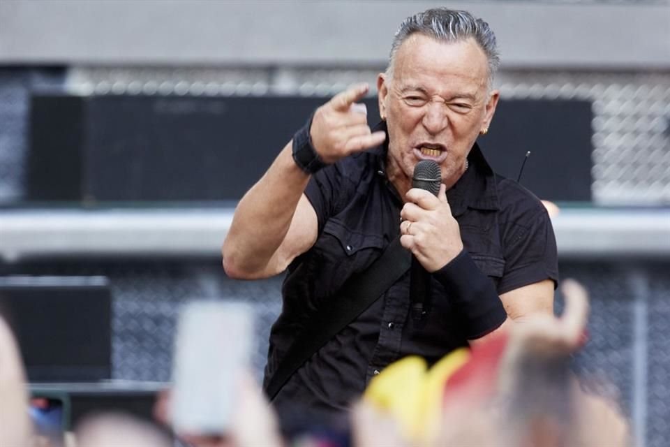 En marzo de 2024 será cuando Bruce Springsteen reponga las primeras fechas de la gira que pospuso por problemas de salud.