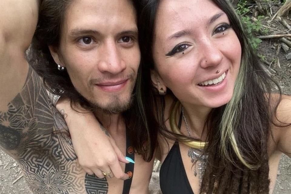 Shani Louk y su novio mexicano, Orion ChirrisWow, asistieron a un festival que fue atacado por el grupo Hamas.