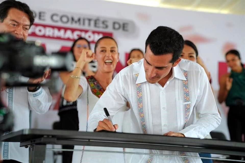 El diputado local por Yucatán, Rommel Pacheco, formalizó su incorporación a la 4T al firmar el acuerdo de unidad en Colima.