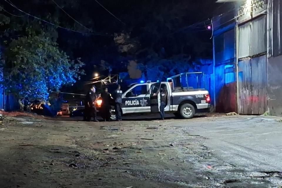 Vecinos de Jardines de Santa María reportaron a la Comisaría de Tlaquepaque el hallazgo de un hombre inconsciente, atado de pies y manos.