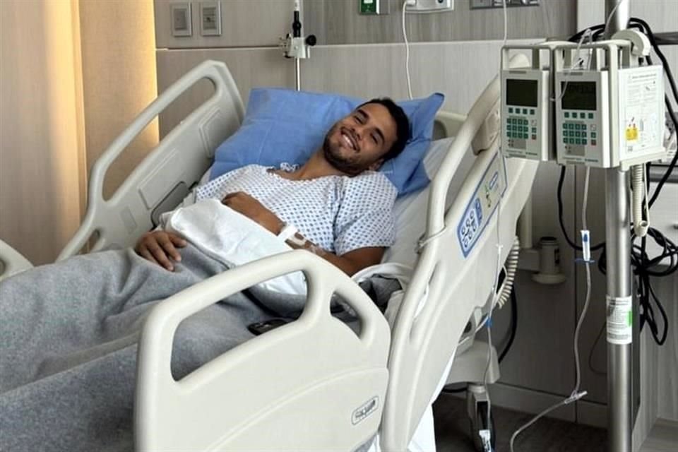 Diego Reyes fue operado por una lesión en el dedo meñique de la mano derecha.