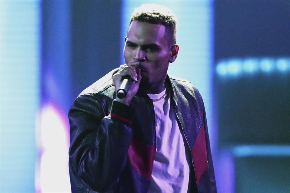 Chris Brown de nuevo es acusado de agresión.