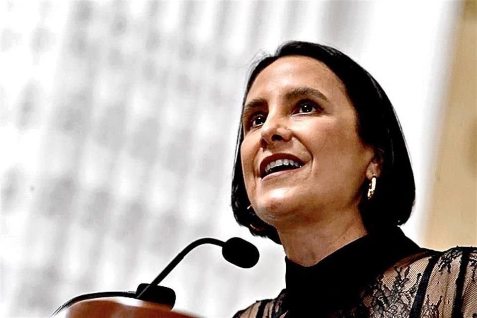 Luz Elena González, titular de la Secretaría de Finanzas de la CDMX.