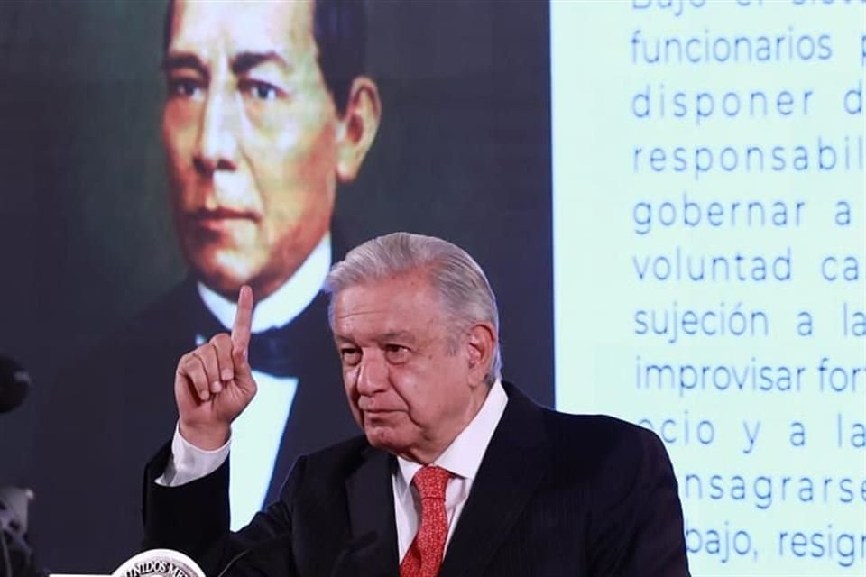 El Presidente López Obrador en conferencia.