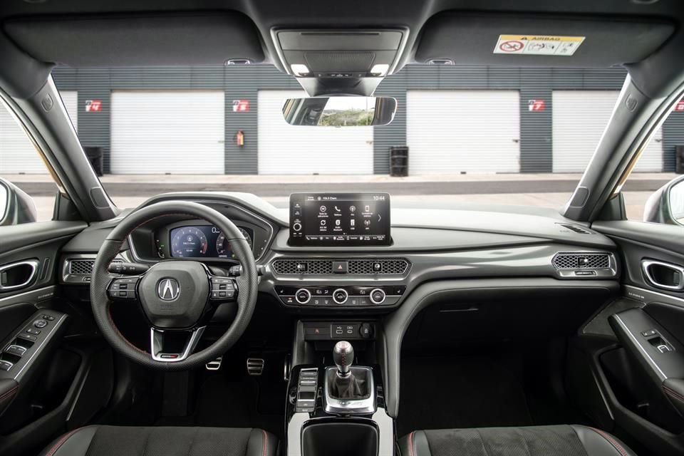 Llegará a los concesionarios de Acura a partir del 27 de octubre de 2023.