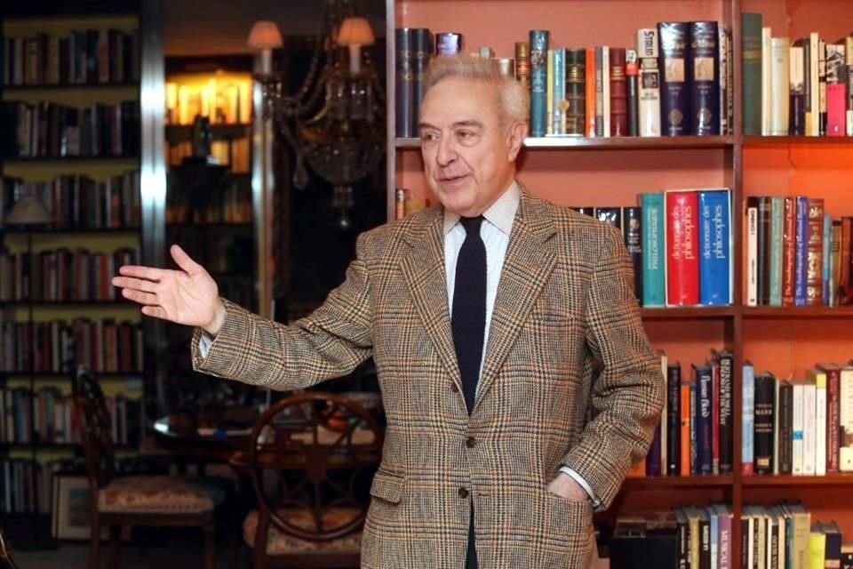 El Embajador Héctor Vasconcelos considera que México no debe asumir una postura radical que impida luego el diálogo.