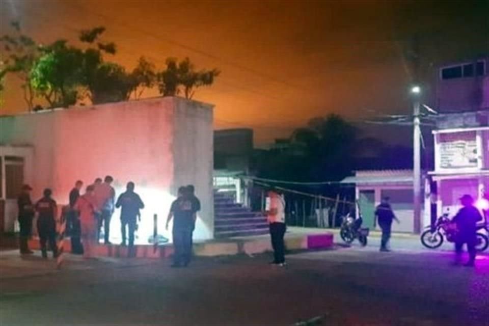 La zona donde fueron encontradas las dos cabezas fue acordonada por elementos de seguridad.