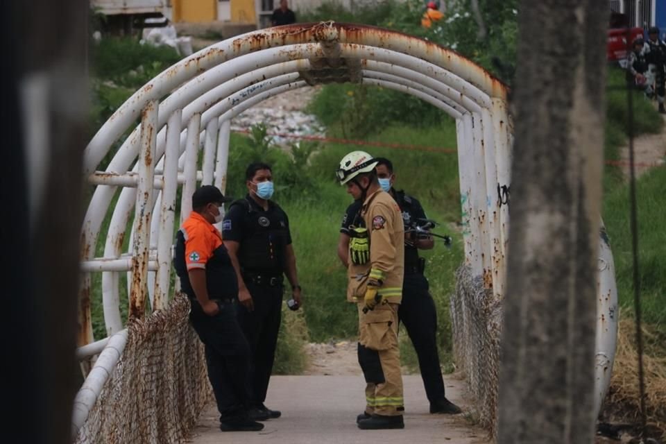 Un torso humano fue encontrado en un canal que corre por la Colonia Indígena de Mezquitán, en Zapopan.