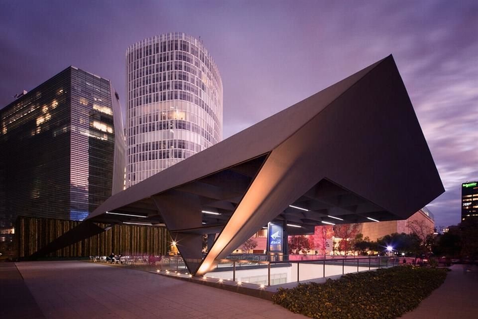 El Teatro Telcel celebró 10 años de su existencia.