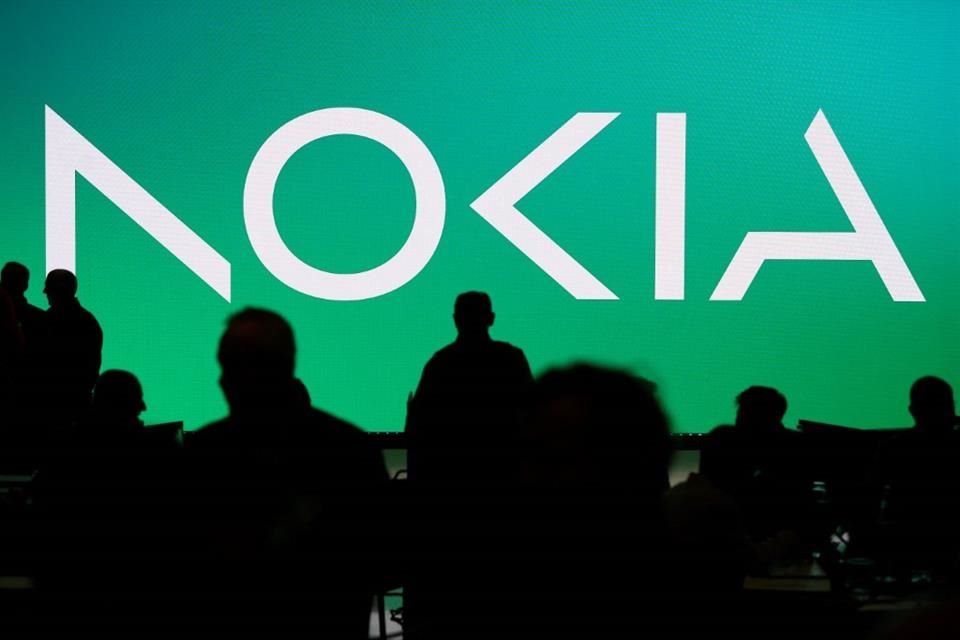 Nokia registró una caída de 69% de sus beneficios en el tercer trimestre.