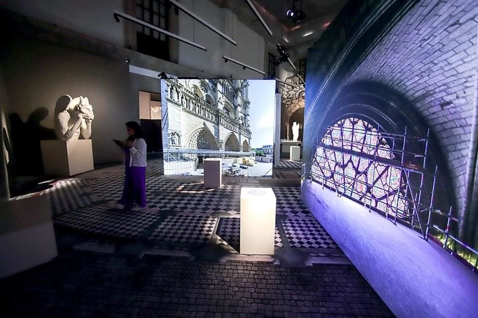 Adéntrate a la historia de uno de los edificios más emblemáticos del mundo, en la nueva exposición 'Notre-Dame en México. Visita Aumentada'.