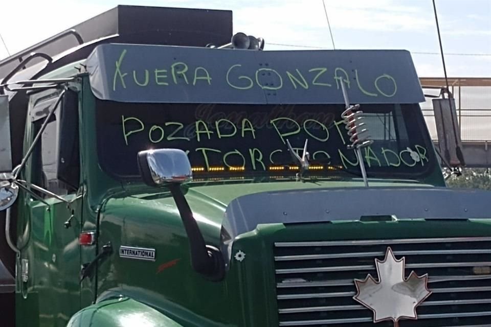 Denunciaron que han sido víctimas de extorsión y amenazas por parte del director de movilidad del Ayuntamiento, Gonzalo Hernández Posadas.