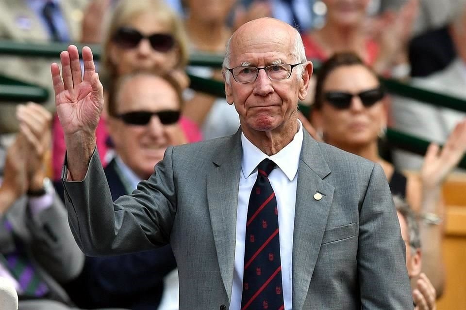 Bobby Charlton murió a los 86 años.
