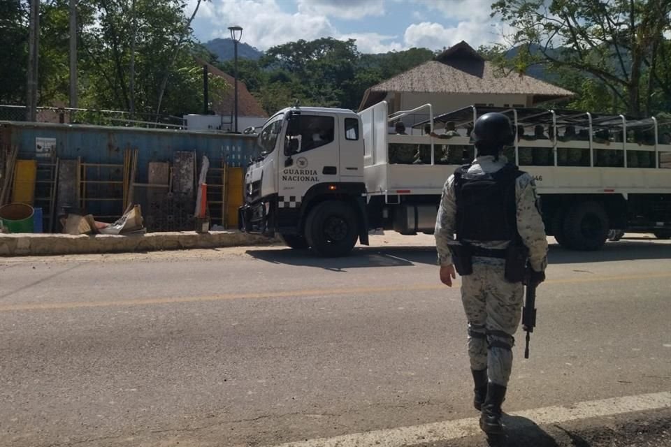 Agentes de Sedena y GN blindan zona arqueológica de Palenque por cumbre migratoria de este 22 de octubre.