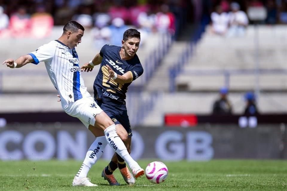 Rogelio Funes Mori tuvo pocas ocasiones para hacer daño en el ataque.