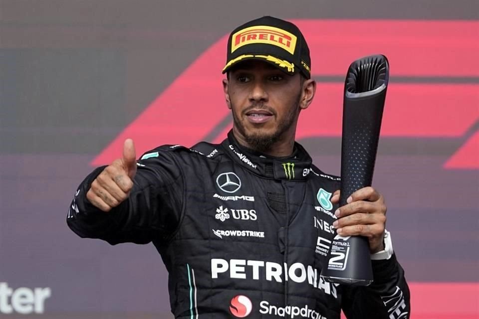 Lewis Hamilton sabe que tiene que aprovechar las siguientes carreras del calendario para quitarle el subliderato a Sergio Pérez.