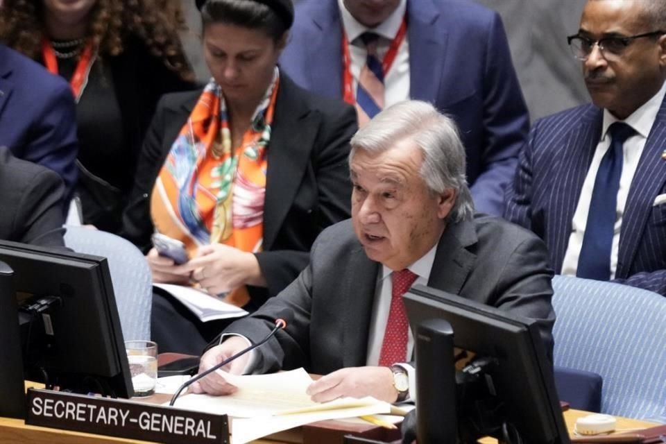 El Secretario General de las Naciones Unidas, Antonio Guterres, habla durante una reunión del Consejo de Seguridad en la sede de las Naciones Unidas.