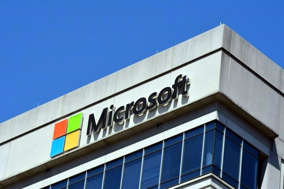 En el trimestre finalizado en septiembre, los ingresos de Microsoft aumentaron un 13 por ciento, a 56 mil 500 millones de dólares.