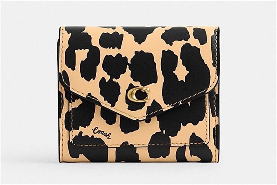 La casa de moda Coach anunció su nueva colección 'Animal Print', con énfasis en la naturaleza y la fauna, para la temporada de invierno.