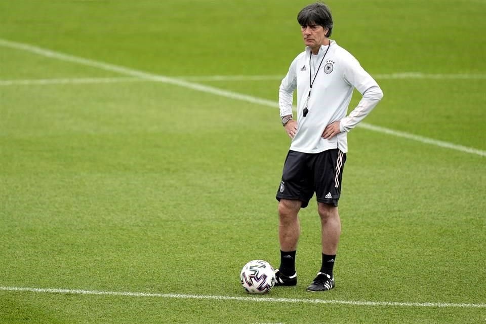 Joachim Löw dejará el cargo de estratega de la Selección de Alemania al finalizar la presente Euro.