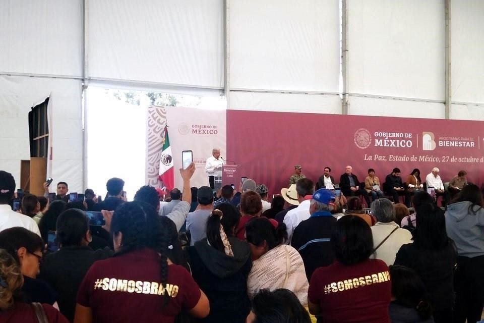 El mitin se llevó a cabo en el Deportivo Simón Bolívar, en Los Reyes Acaquilpan, cabecera municipal de La Paz.