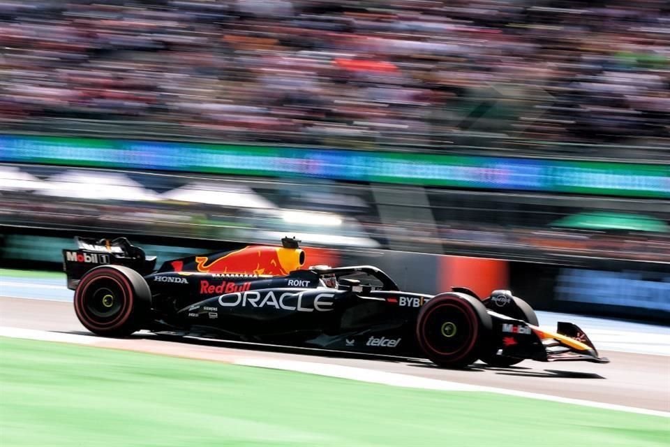 Max Verstappen fue muy rápido, pero se tuvo que conformar con la tercera posición.