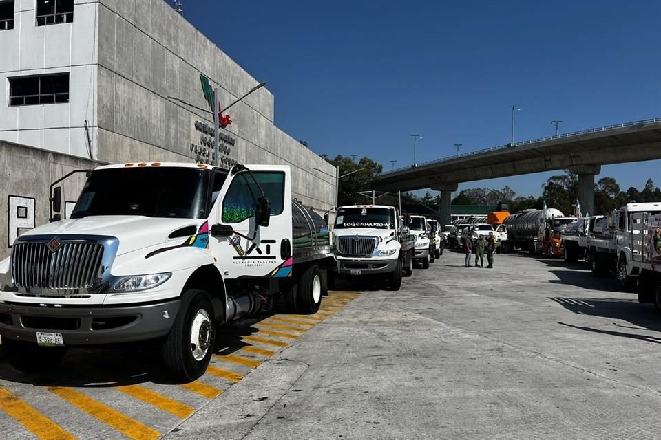 'Recibe credencial para el servicio de agua potable en pipas y entrega al beneficiario', es una tarea a cargo de la Jefatura de Unidad Departamental de Agua Potable en Pipas. 