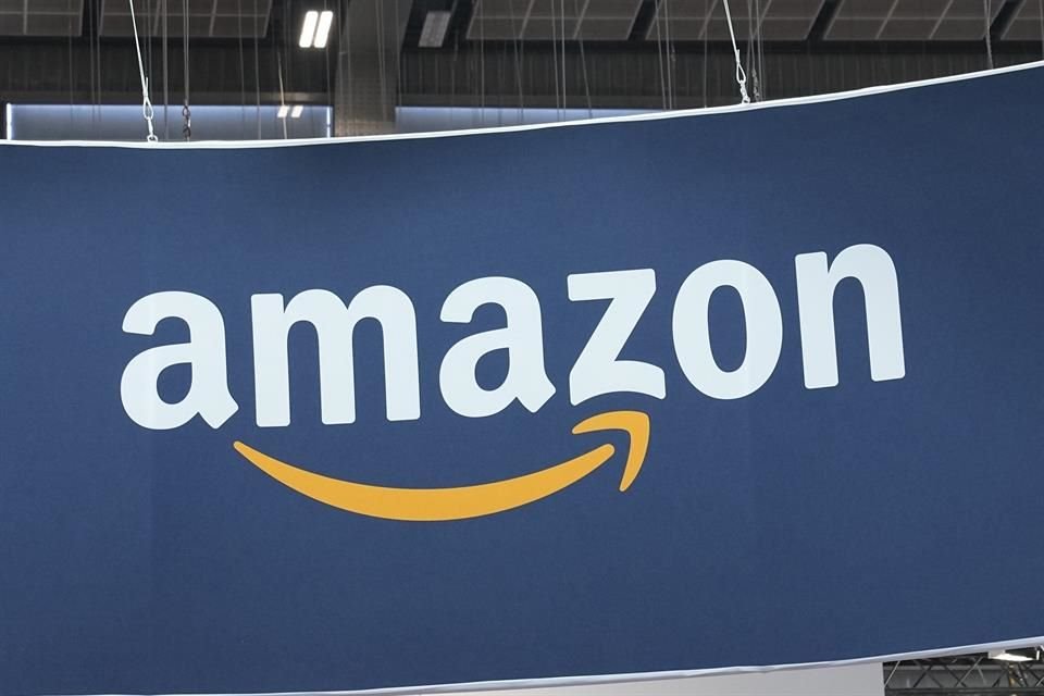 Amazon dijo que recortará empleos en su división de Alexa, su asistente de voz, para enfocarse más en la IA generativa.