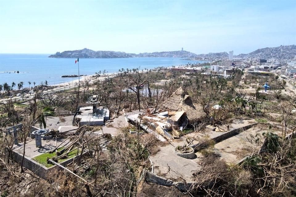 'Otis' devastó el Parque Papagayo.