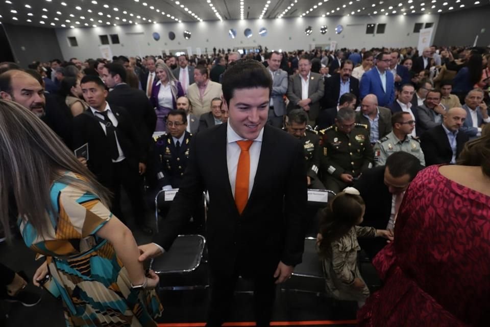 Samuel García en el Quinto Informe de Gobierno de Enrique Alfaro.