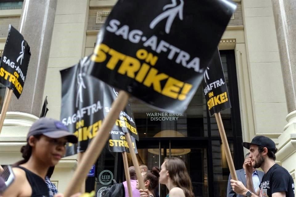 SAG-AFTRA ha trabajado en la protección de la Inteligencia Artificial durante más de un año, desde la huelga de 118 días del gremio.