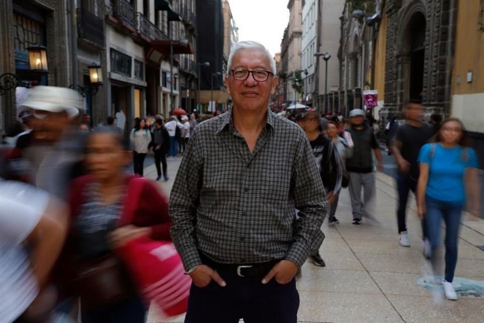 El fotógrafo Armando Cristeto (CDMX, 1957) ha documentado como nadie las noches capitalinas de la liberación gay, incluso en plena pandemia del VIH.