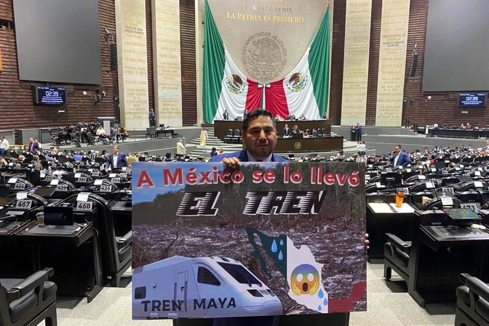 Diputados criticaron los recursos para el Tren Maya.