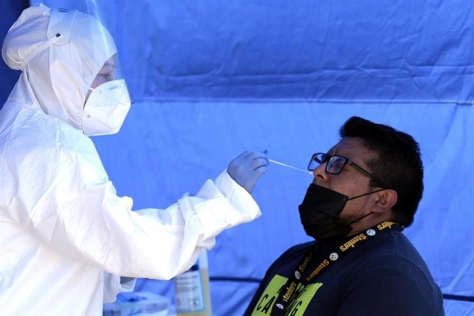 'No estamos estimando un escenario catastrófico en la Ciudad. No podemos dar esa palabra', aseguró Sheinbaum sobre repunte de Covid_19.