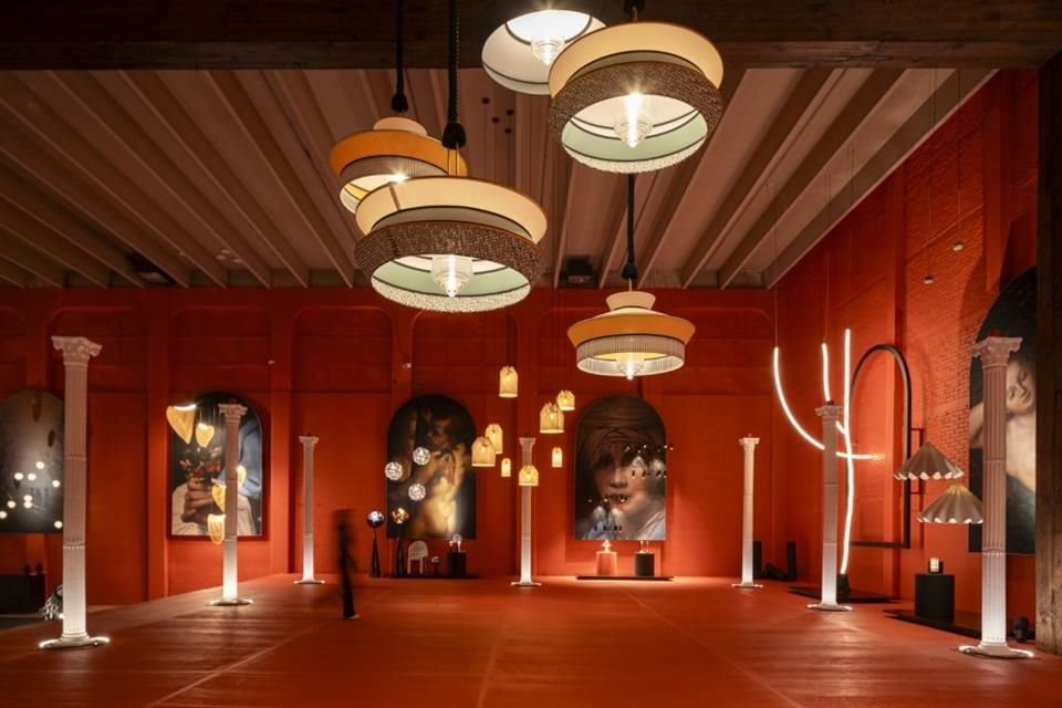 Para celebrar su quinta edición, Maison 10 trae una experiencia inspirada en el arte barroco, donde la música, la luz y el color se mezclan.