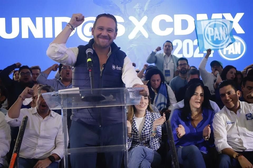 Santiago Taboada será el único aspirante para participar en la contienda interna del Frente Amplio.