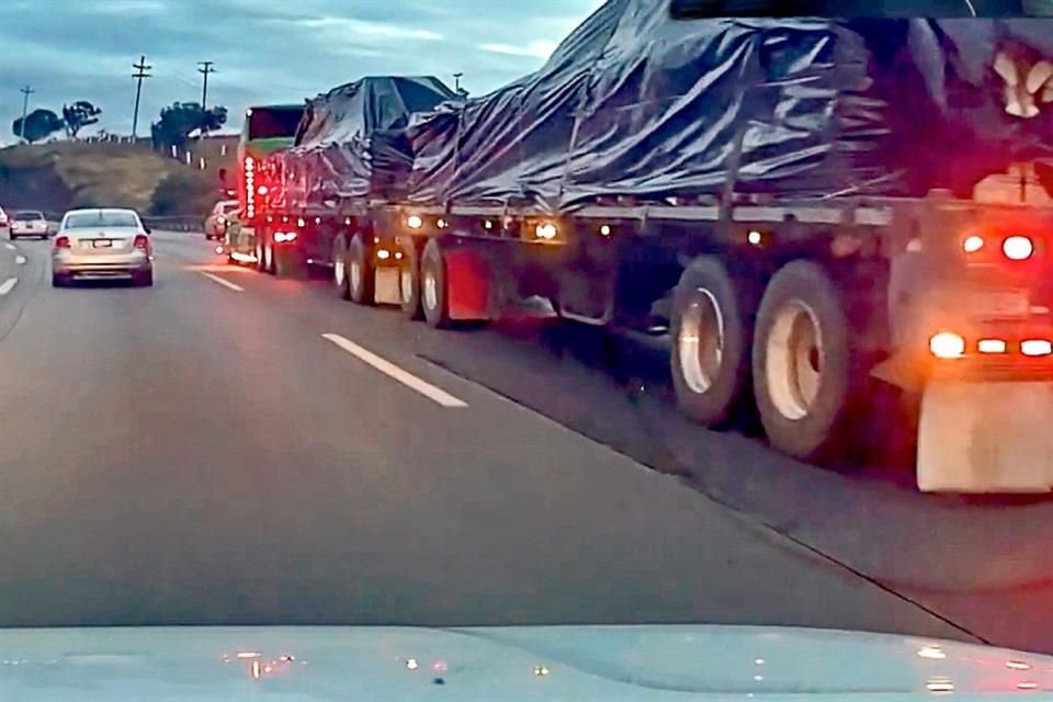 Asaltos en la México-Querétaro.