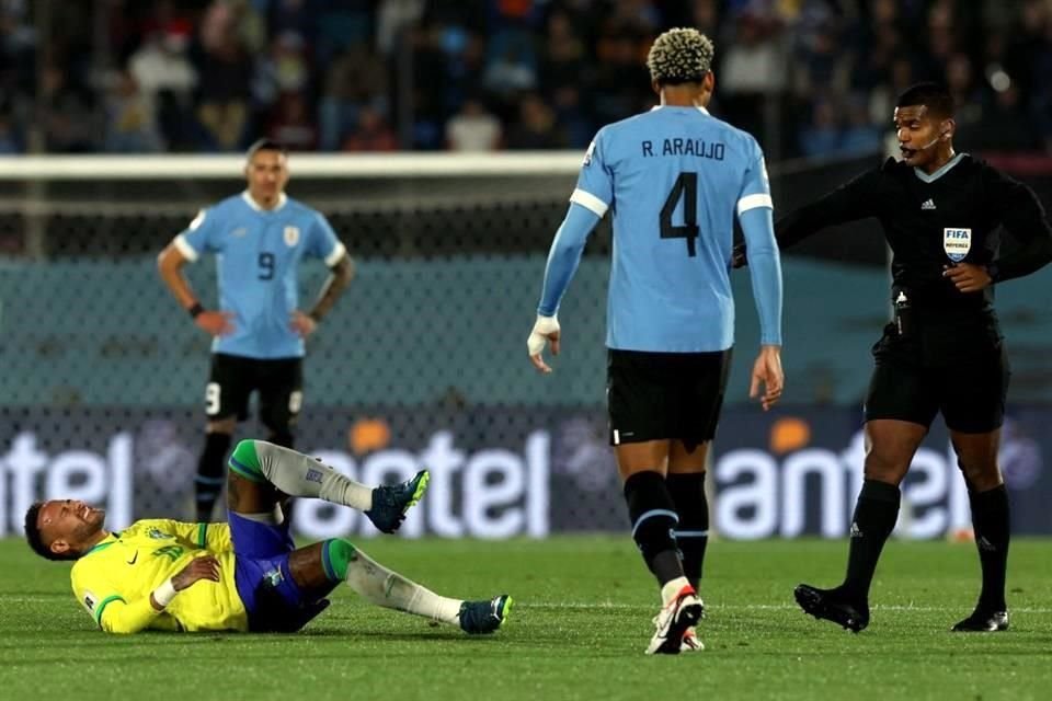 El delantero brasileño se lesionó el 1 de noviembre en el duelo ante Uruguay.