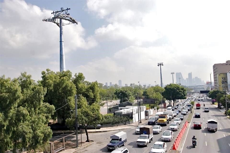 Debido a las obras por la Línea 3 del Cablebús se anunció un cambio en el sentido de un tramo de Avenida Constituyentes.