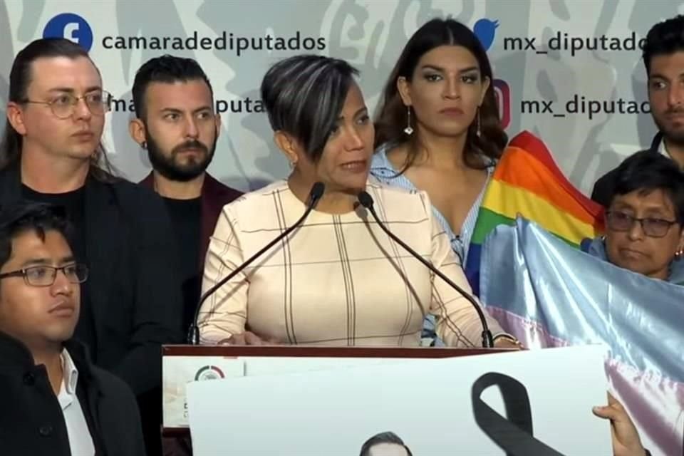 Salma Luévano Luna, diputada trans informó que pedirá a la FGR que atraiga el caso  por violaciones al procedimiento pericial.